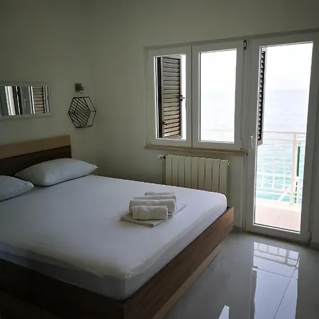 Appartement Royal View 1, Lukic Brist