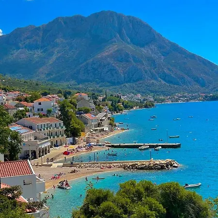 Royal View 1, Lukic Brist